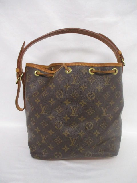 Louis Vuitton Monogram Noe Drawstring Shoulder Bag Bucket Bag